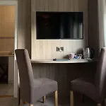 Station House 4*