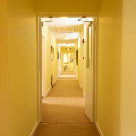 Station House Отель типа 