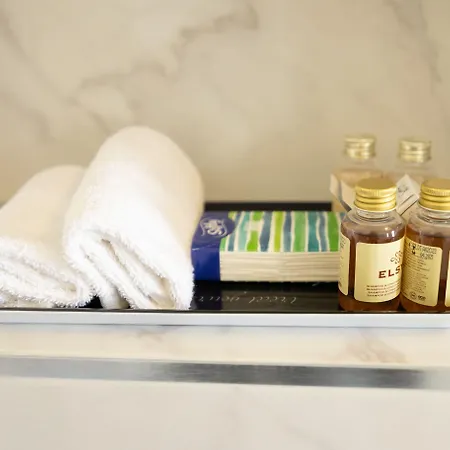 Station House אניסטימון