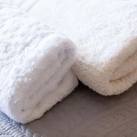 לינה וארוחת בוקר Station House 4*