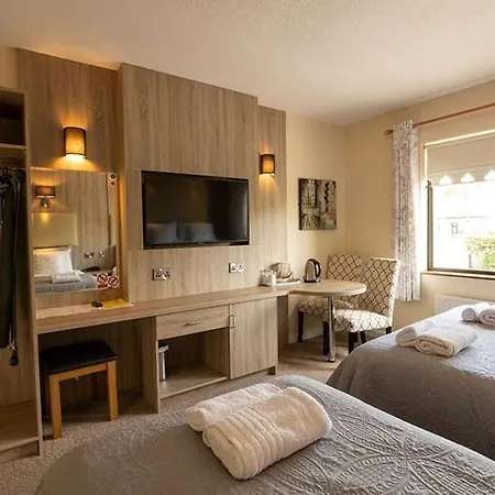 Station House לינה וארוחת בוקר 4*