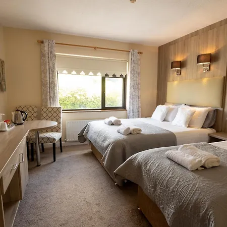 Bed & Breakfast Station House 4*