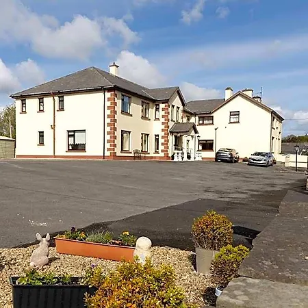 Station House 4*