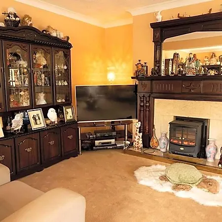 Station House 4*