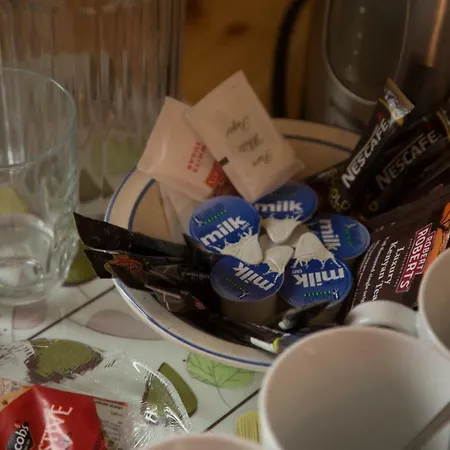 住宿加早餐酒店 车站之家住宿加早餐旅馆 4*