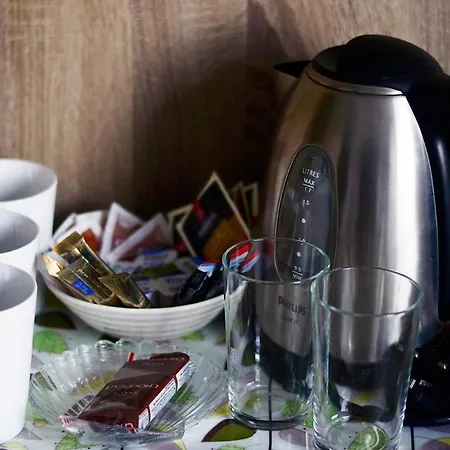 Station House אניסטימון