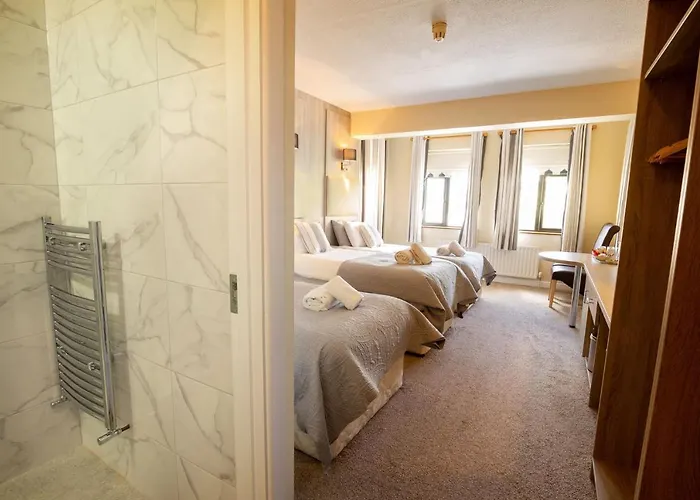 Bed and breakfast Station House 4*