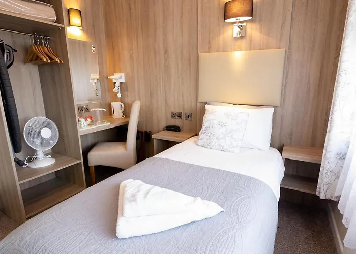 فندق مبيت وإفطار Station House 4*