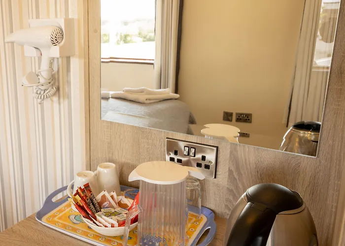 Bed and breakfast Station House 4*