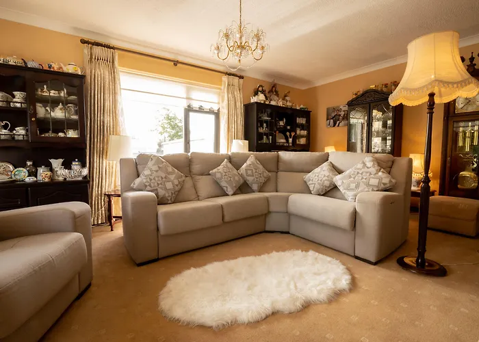 Bed and breakfast Station House 4*